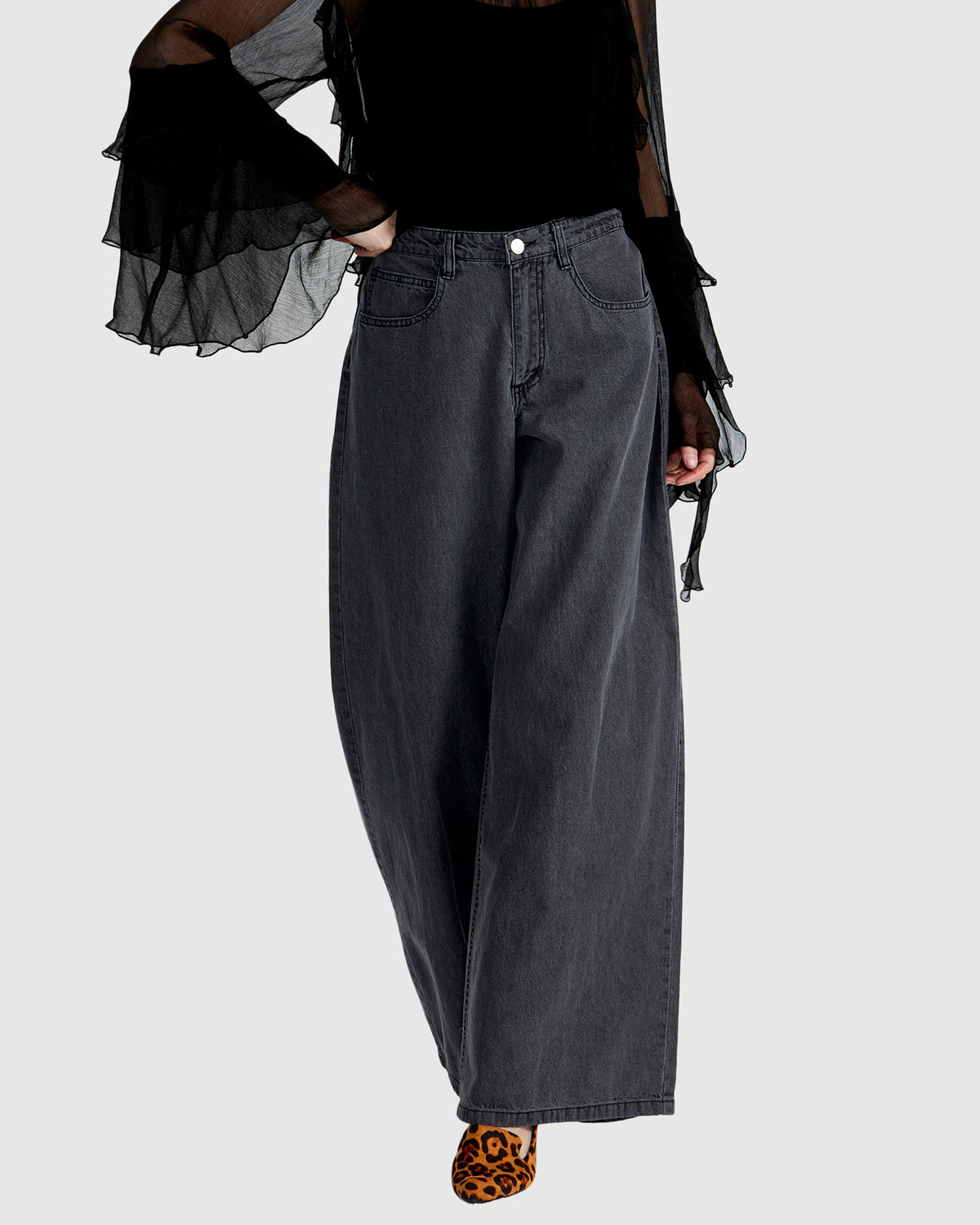 Fate + Becker | Soaring Jean