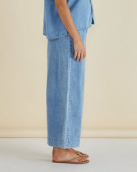 Betty Basics | Saffra Relax Leg Jean