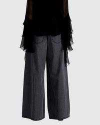 Fate + Becker | Soaring Jean