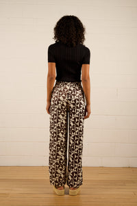 We Are The Others Khloe Relaxed Pant | Geo Lines