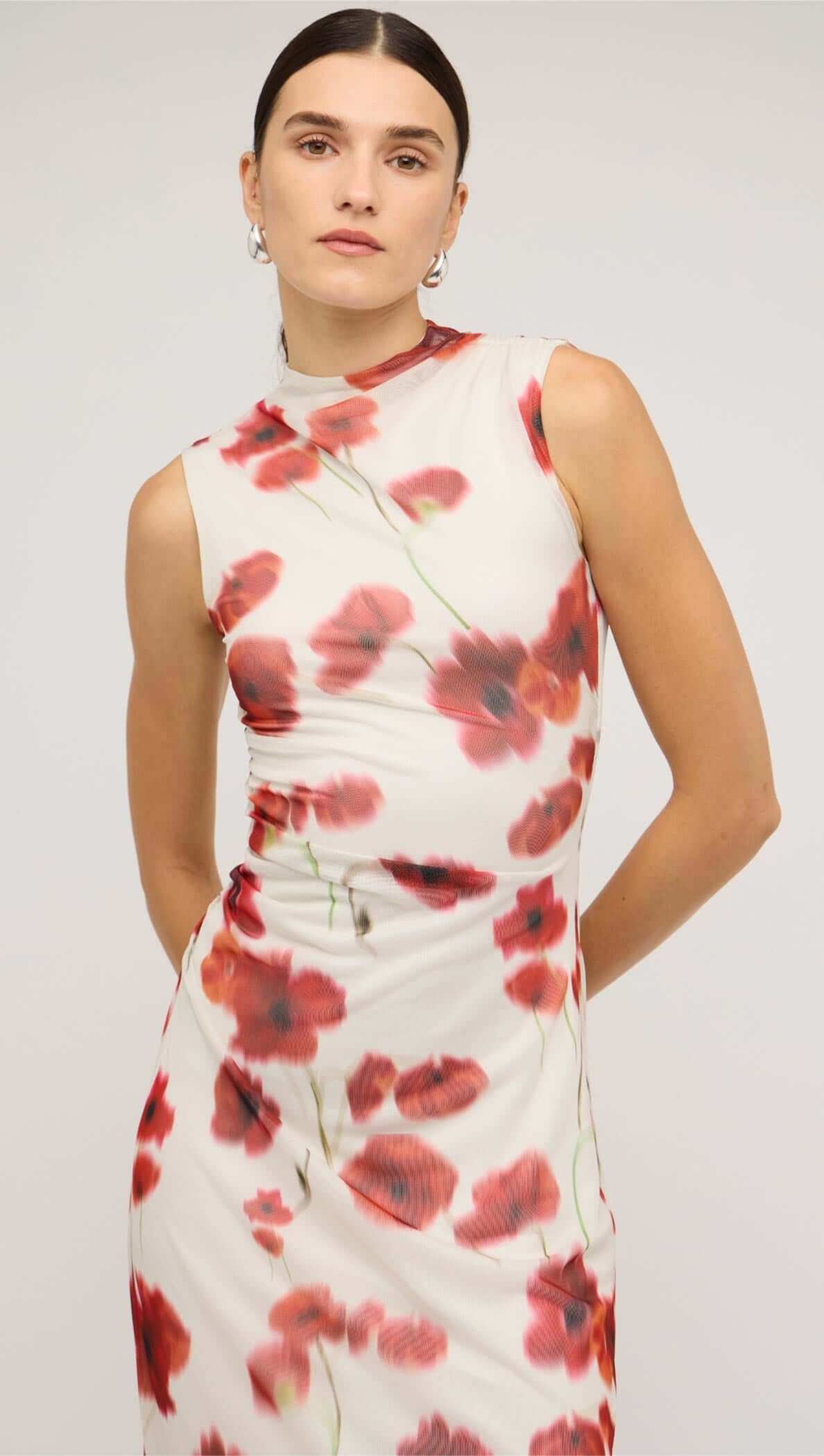 Staple the Label | Lumi Mesh Midi Dress