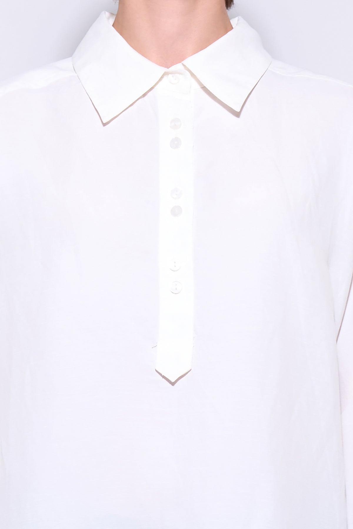 Neris | It Girl Shirt