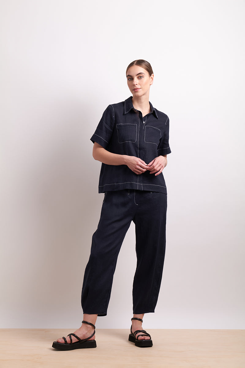 Neris | In Contrast Shirt