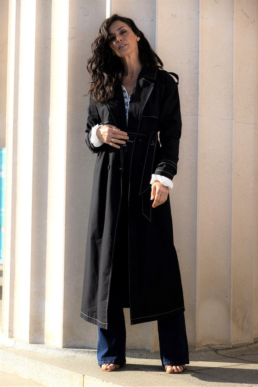 The Bay Swan Trench Coat | Black and White