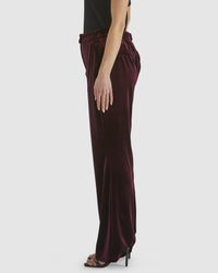 Fate + Becker | Mustang Sally Velvet Pant