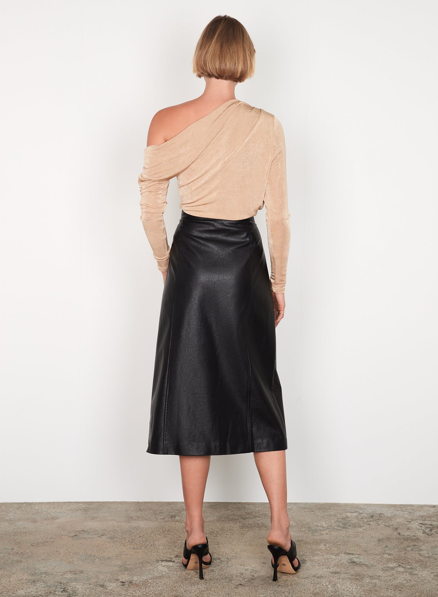 Esmaee Unseen Skirt | Black