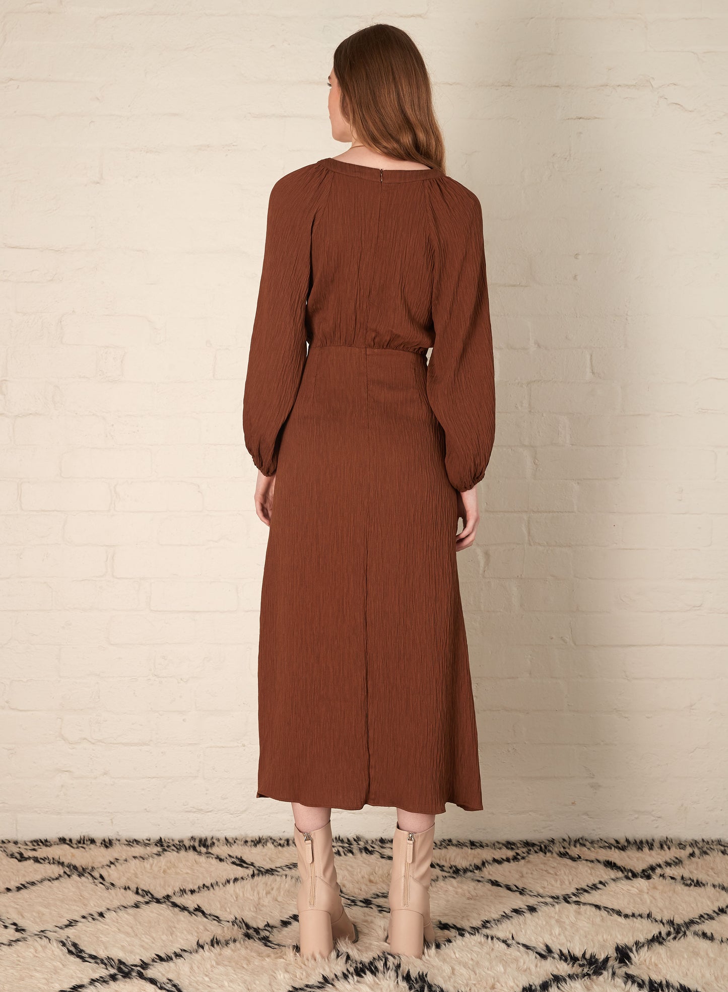 Esmaee Nova Dress | Chocolate