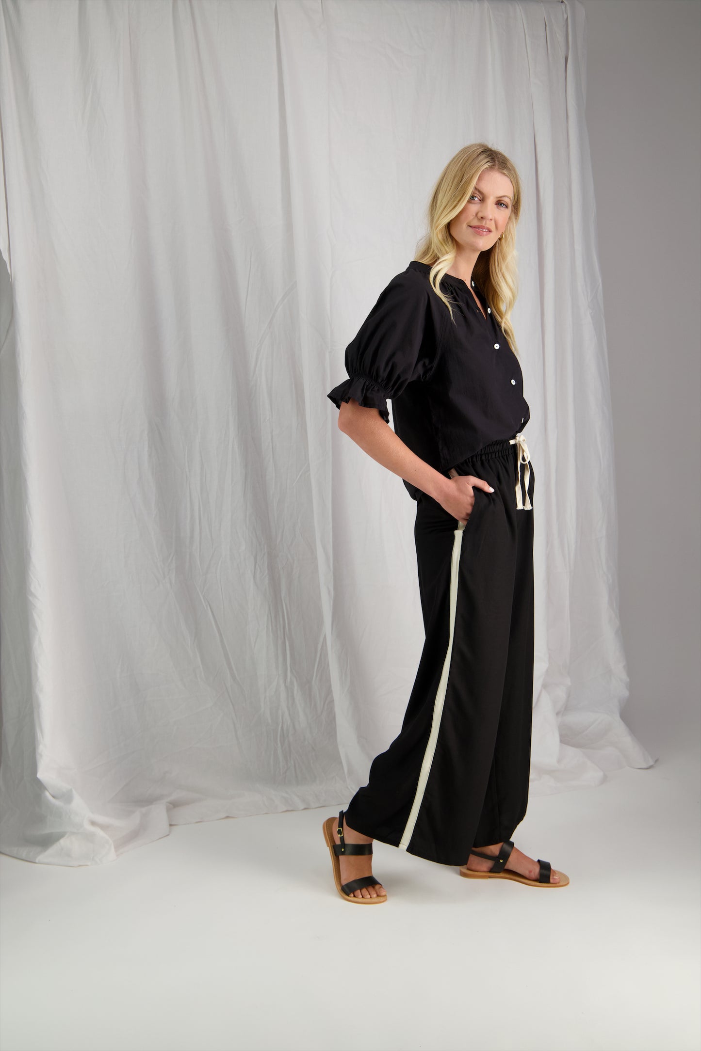 Tuesday Lou Top | Black