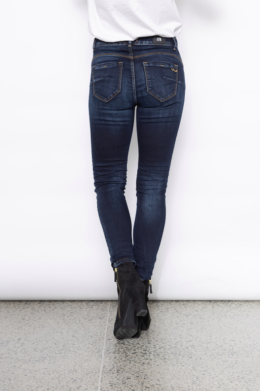 LTB Julianne X Jean | Nevina Wash