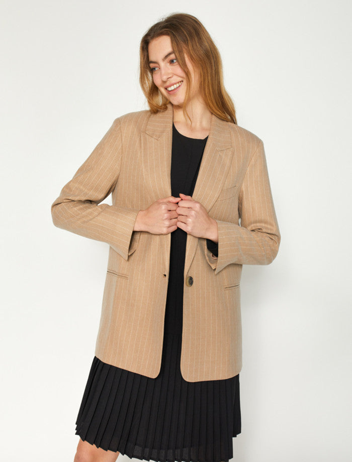 Dear Sutton Bryn Blazer | Irish Creme Pinstripes