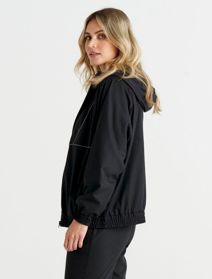 Betty Basics Wonder Windbreaker | Black