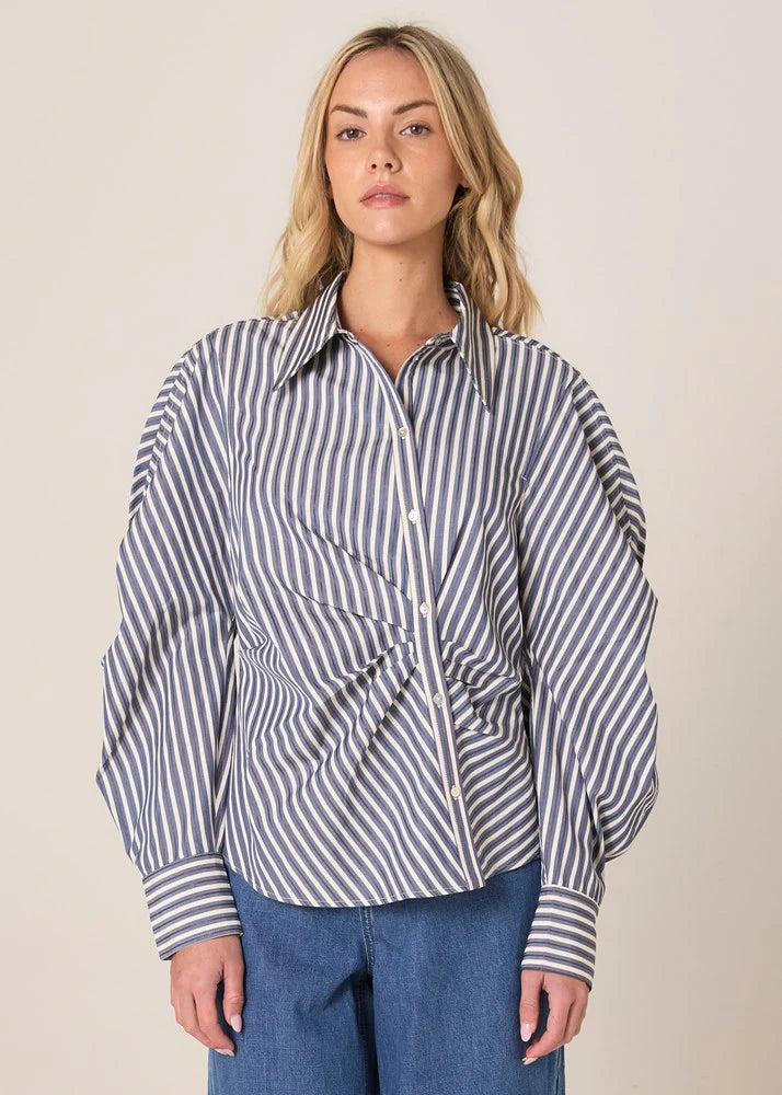 Fate + Becker | Aspen Asymmetrical Opening Shirt