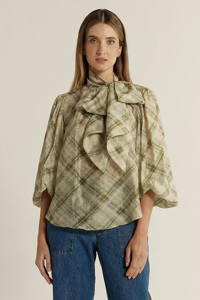 Fate + Becker | Eve Pussybow Blouse