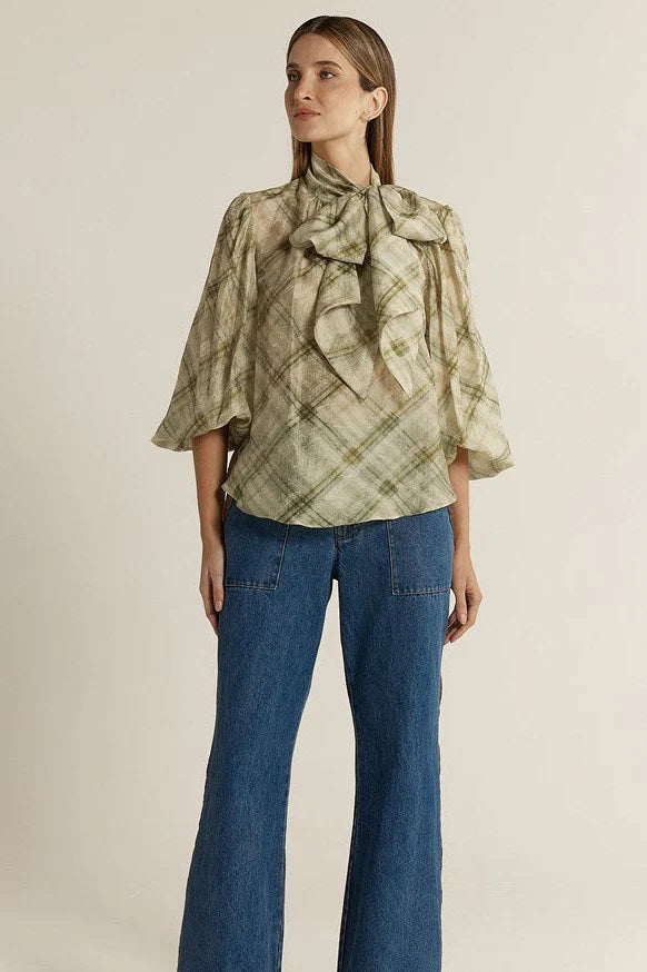 Fate + Becker | Eve Pussybow Blouse