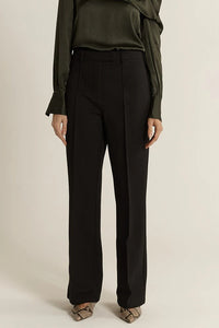 Fate + Becker | Pia Ponte Pant
