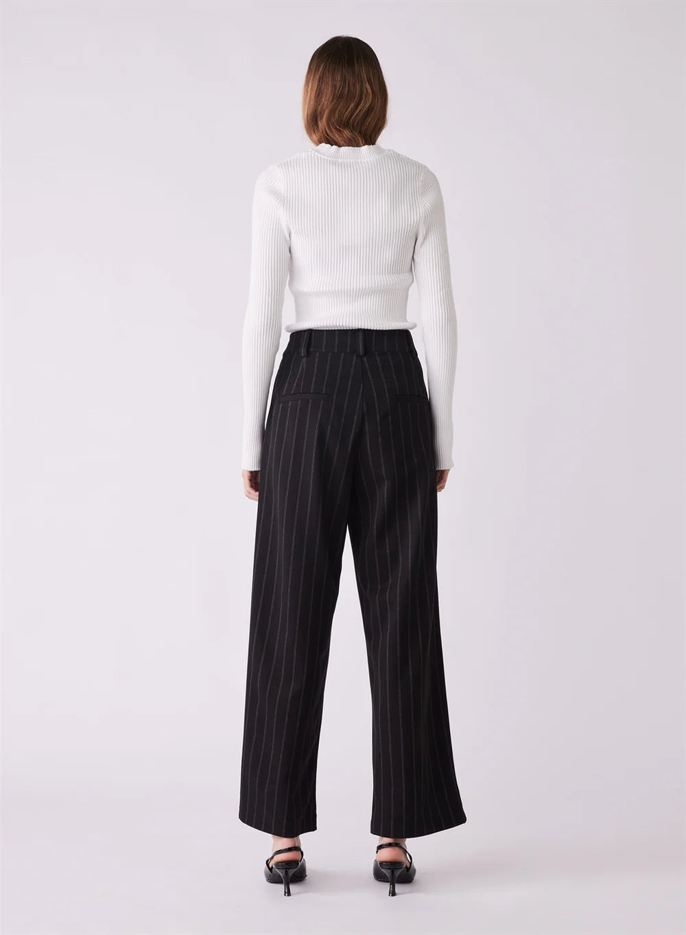 Esmaee Studio Tailored Pants | Black Pinstripe