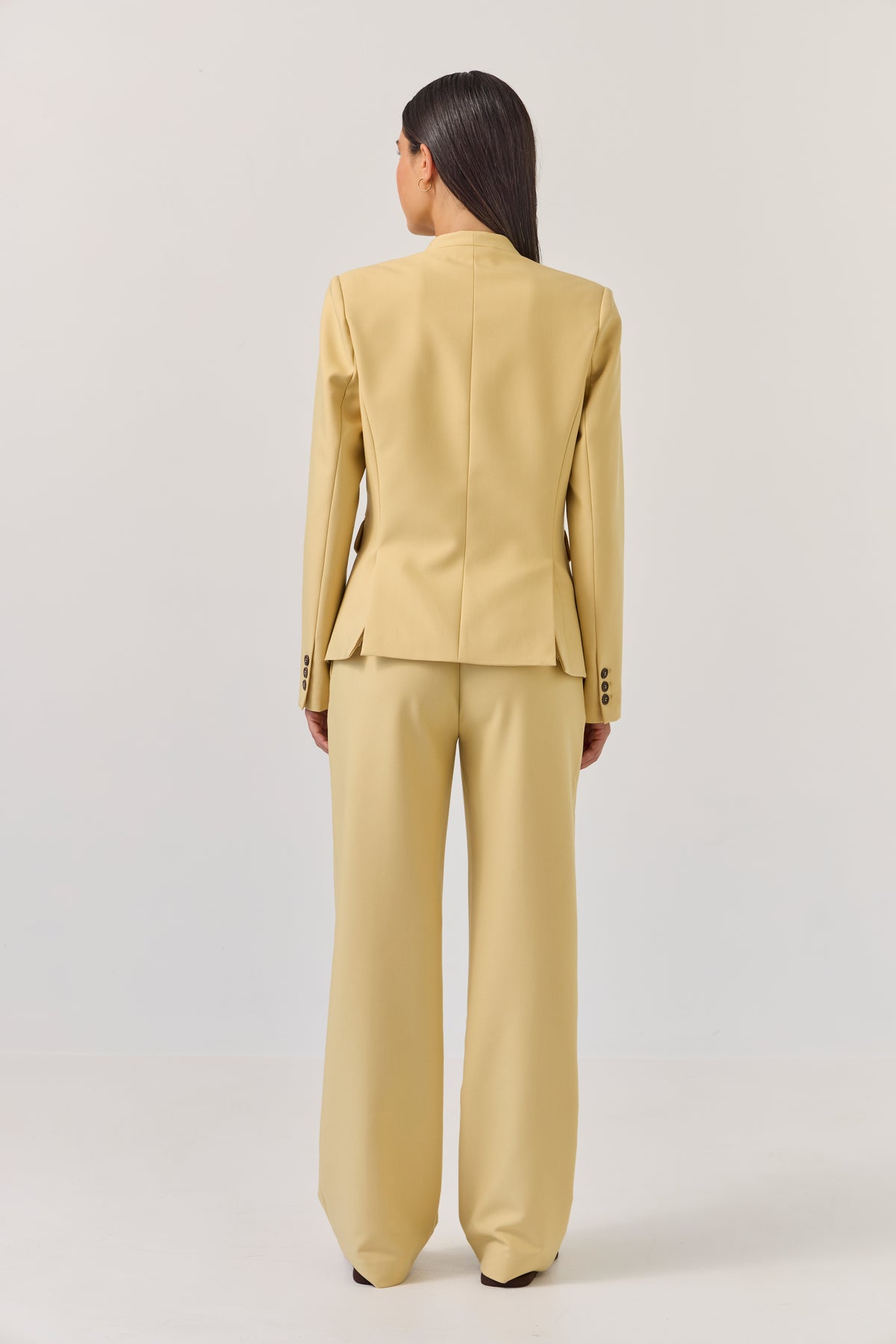 Tuesday | Base Pant
