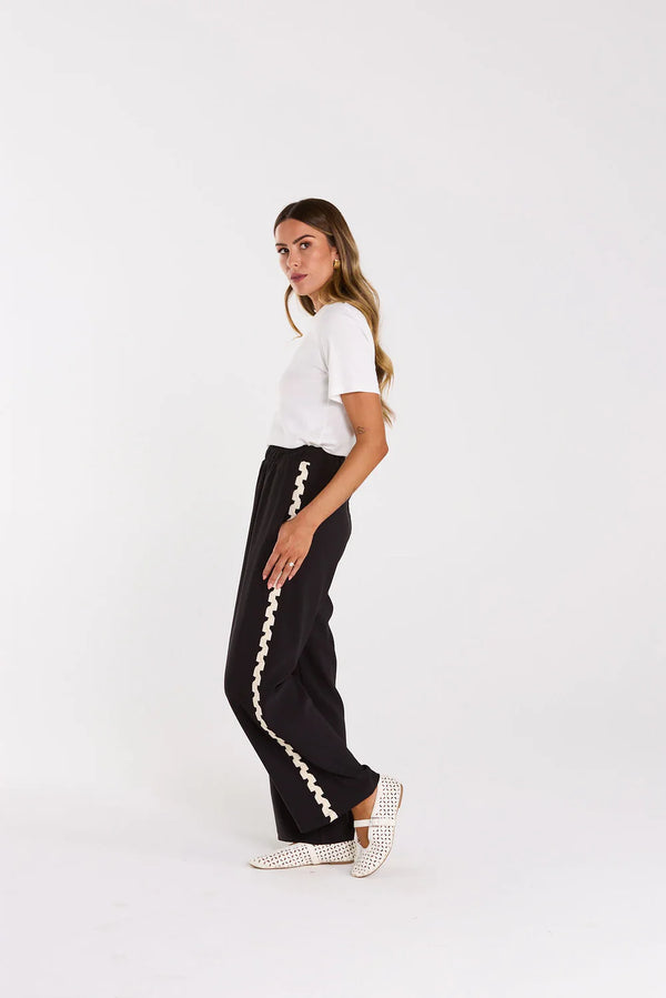 Thing Thing | Nina Pant