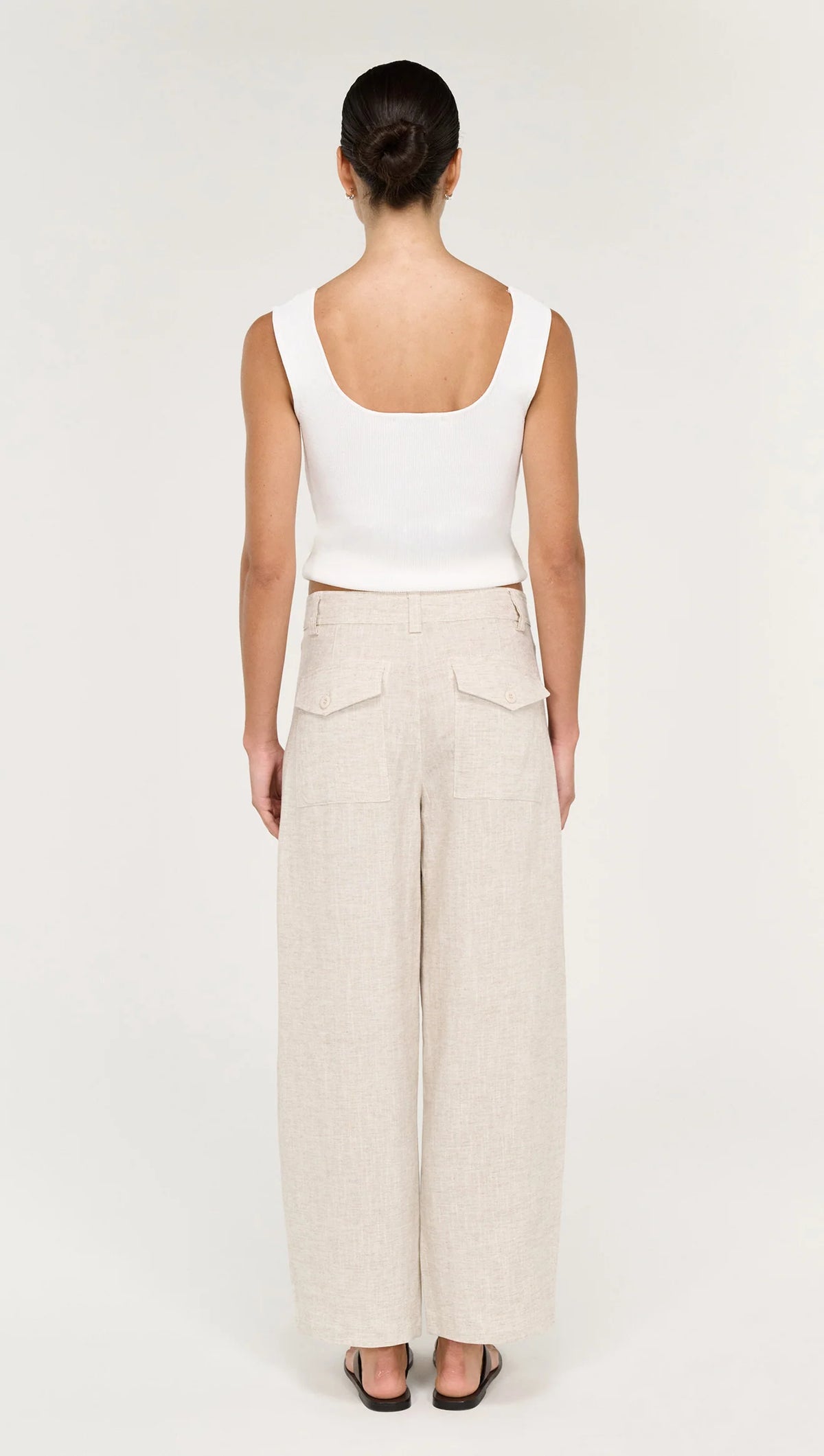 Staple the Label | Neve Linen Barrell Leg Pant