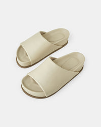 Walnut | Kendall Leather Slide