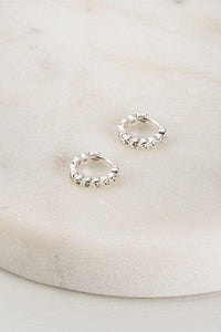 Zafino | Kris Huggie Earring