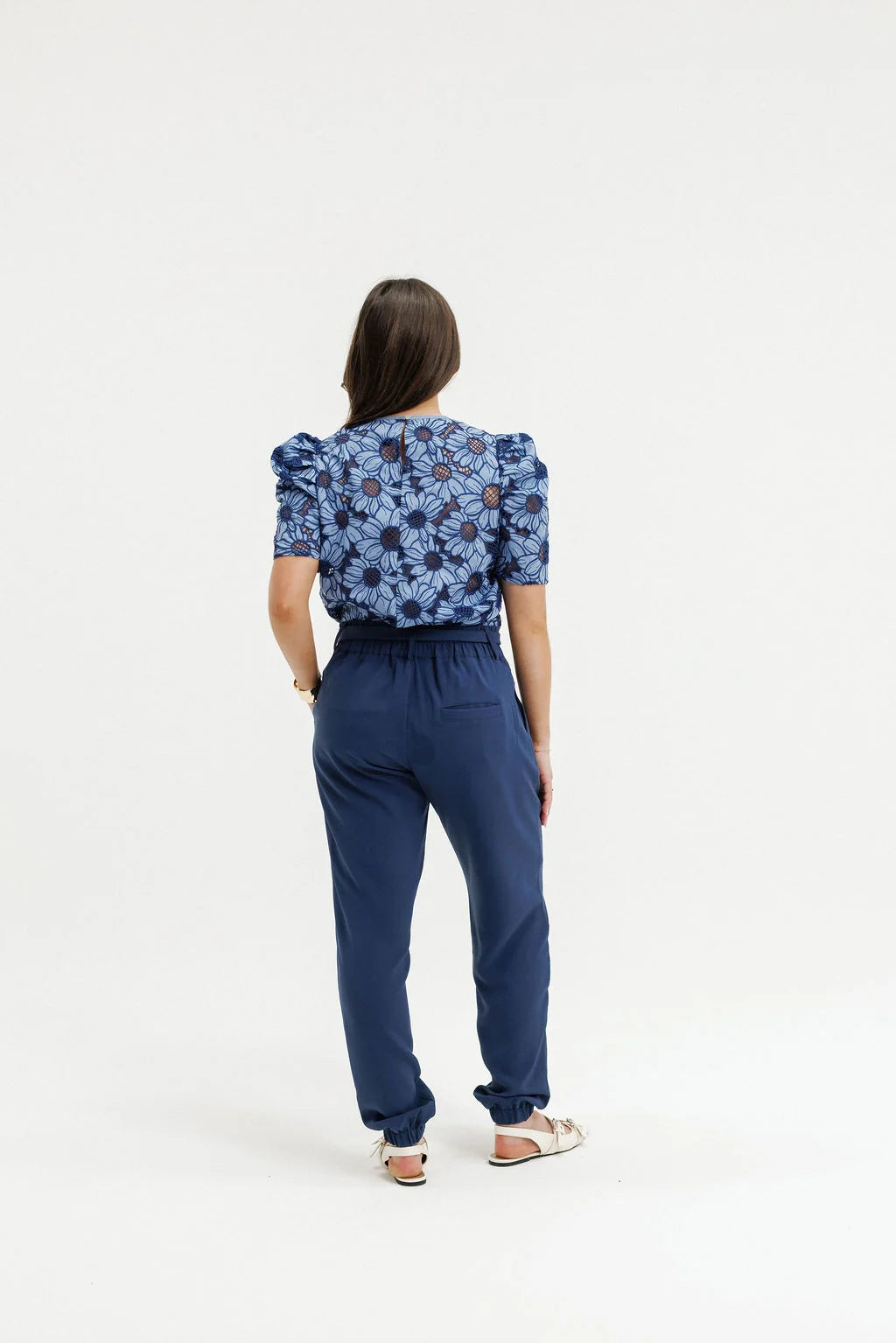 Homelee | Thea Top