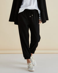 Betty Basics | Seattle Jogger