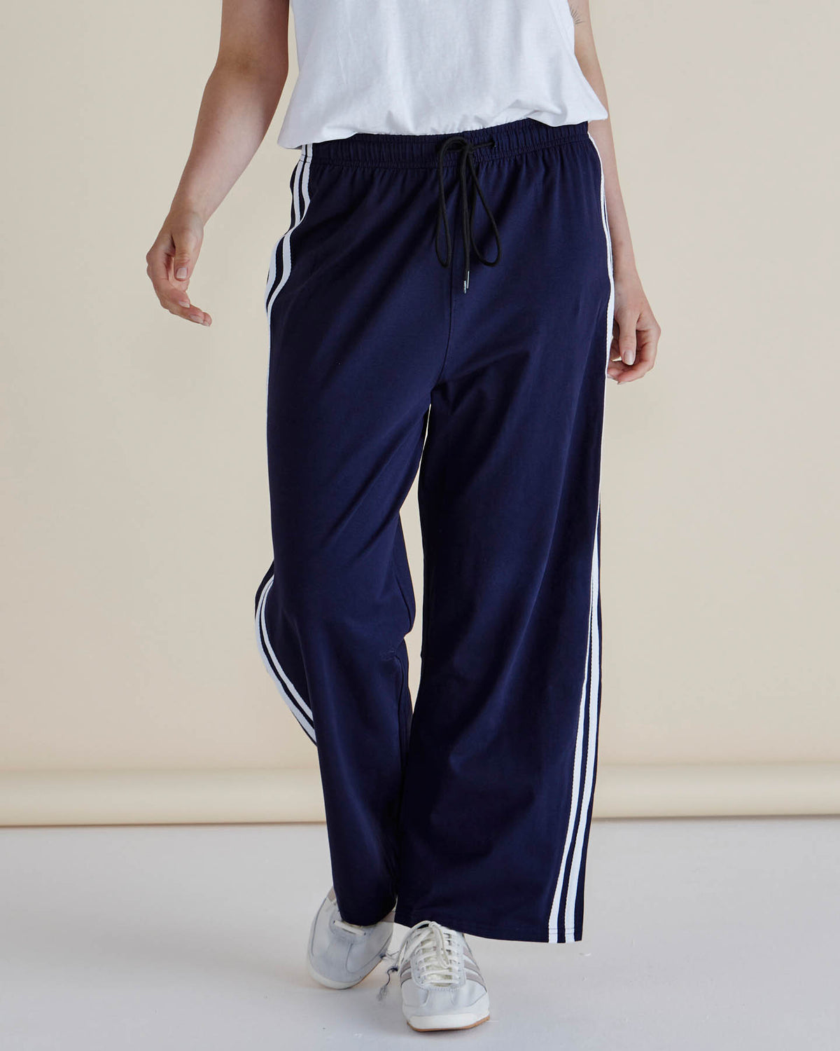 Betty Basics | Nikki Relax Cotton Jogger