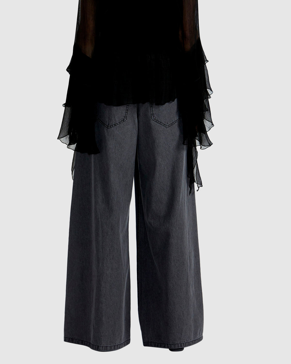 Fate + Becker | Soaring Jean