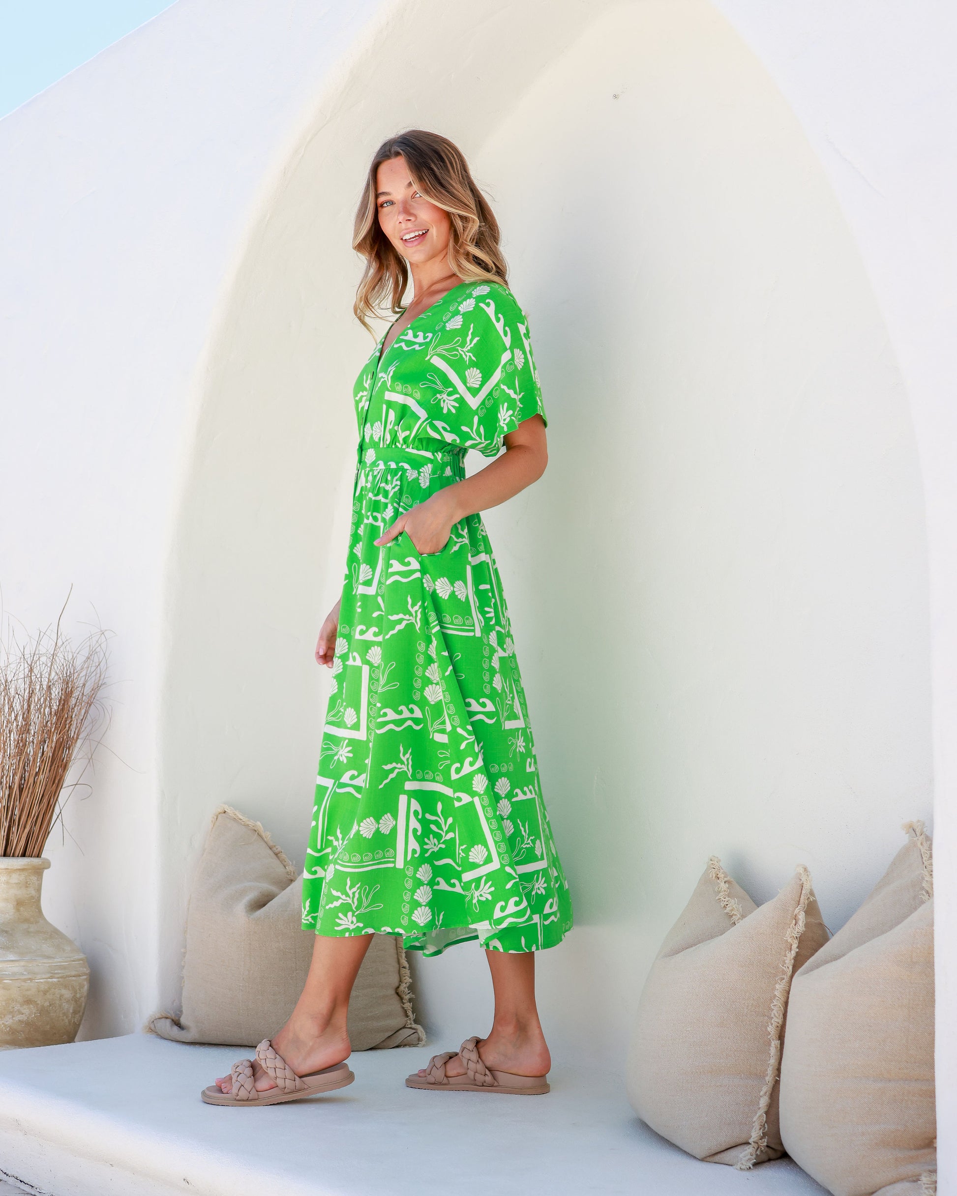 Label of Love Dress, Solana Green, Robe Boutique