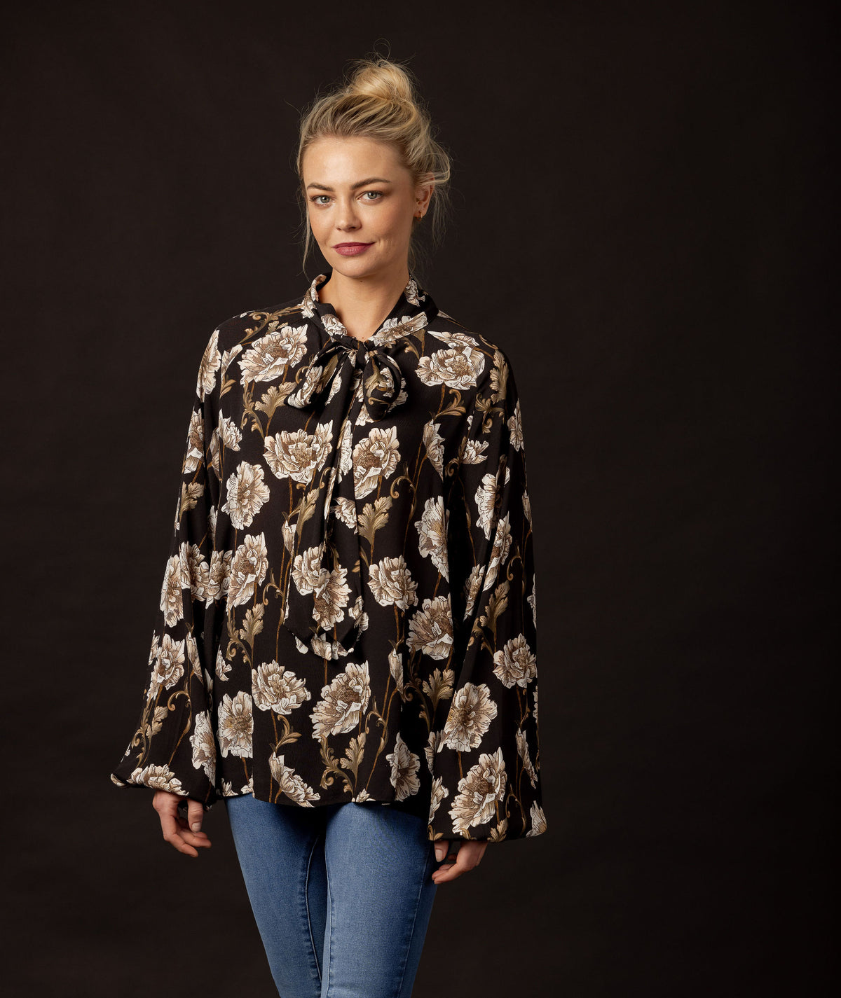 Mi Moso Emily Top | Gold Floral