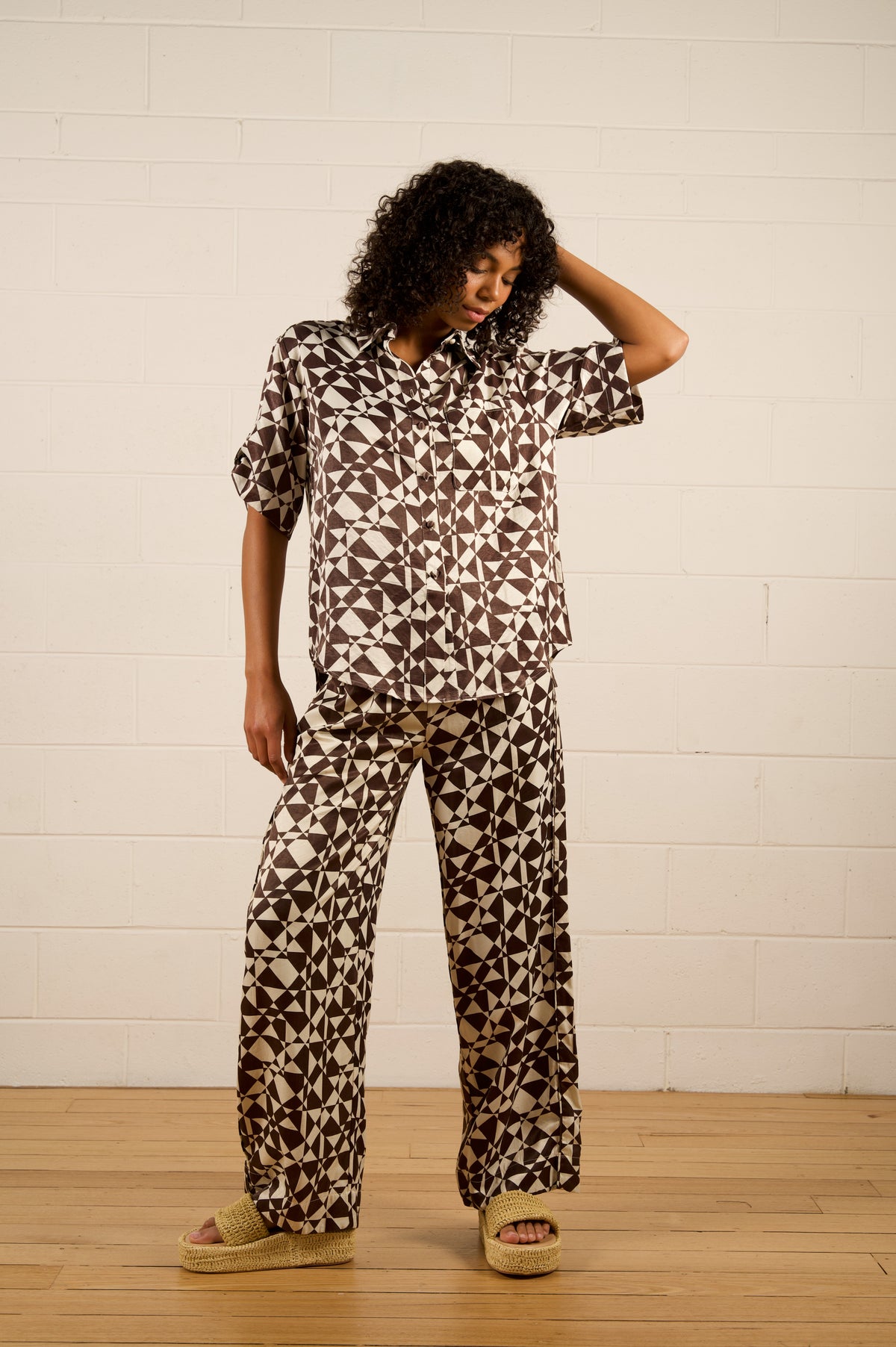 We Are The Others Khloe Relaxed Pant | Geo Lines