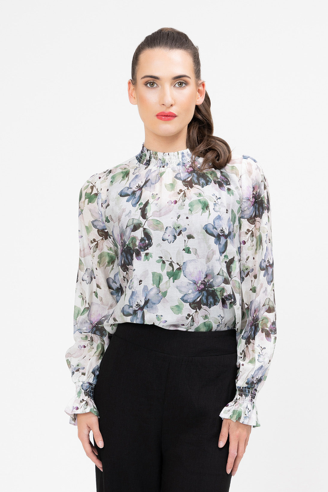 Seeking Lola | Notting Hill Top