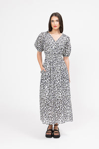 Seeking Lola | Skillfull Midi Dress