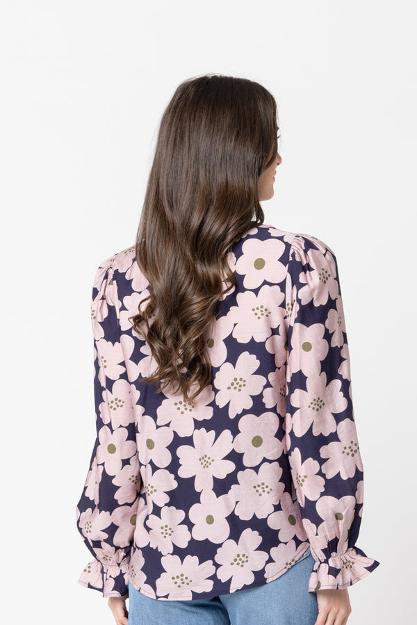 Seeking Lola | Patti Top