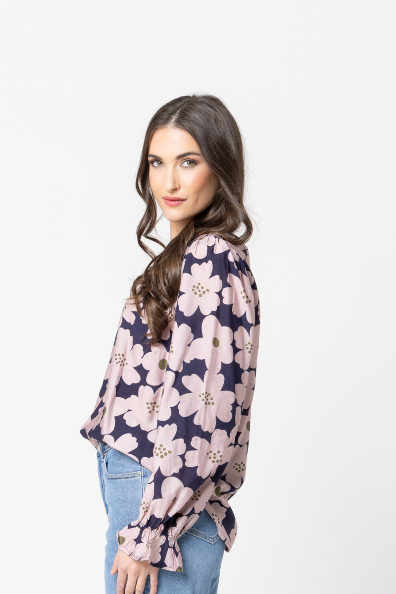 Seeking Lola | Patti Top