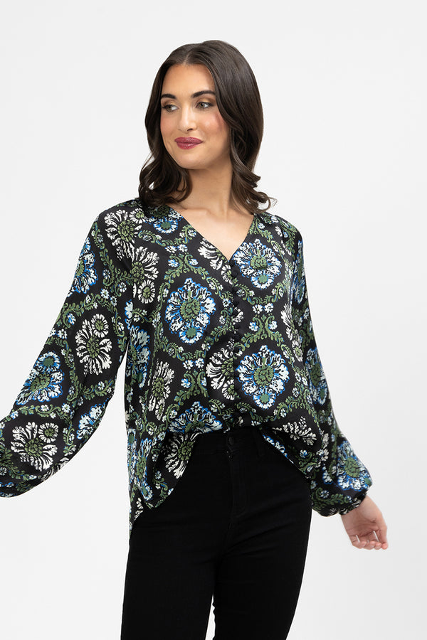 Seeking Lola | Santorini Top