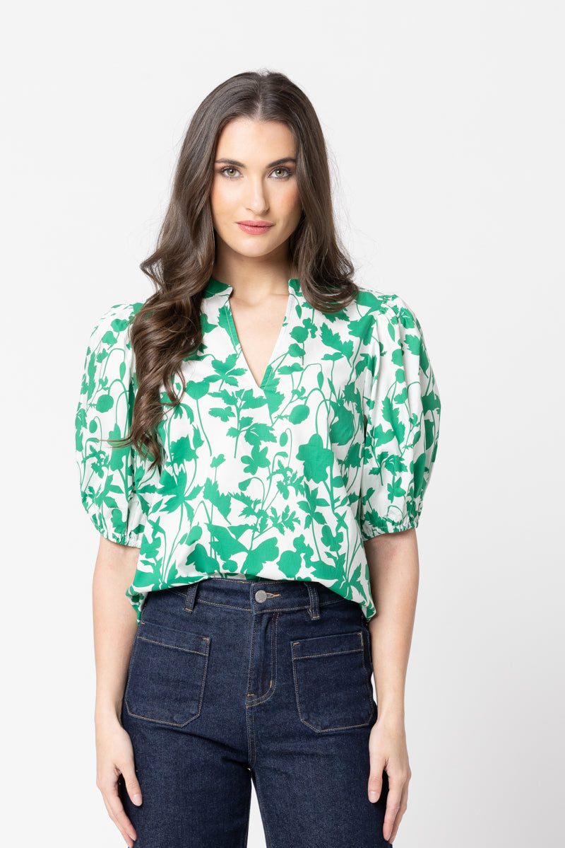 Seeking Lola | Vacation Top