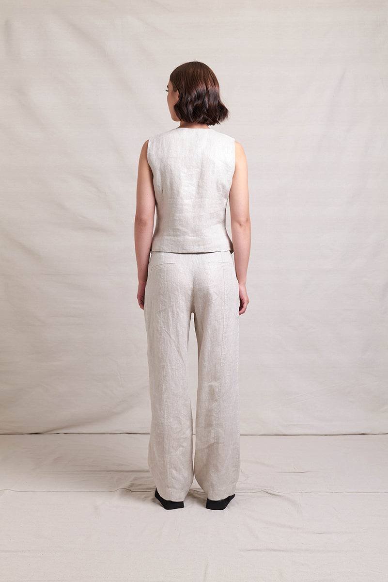 Neris In Ore Vest | Pumice