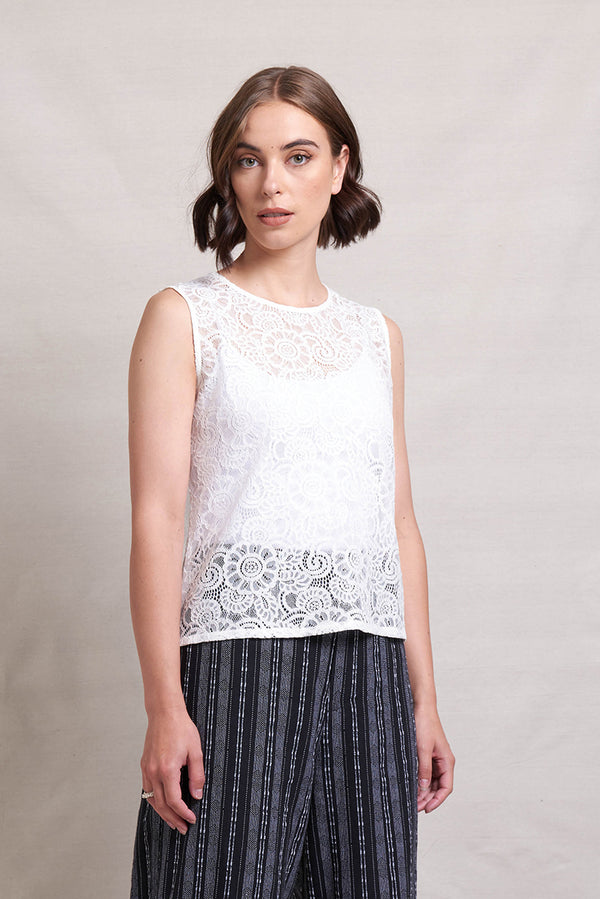 Neris Finer Things Lace Top | White