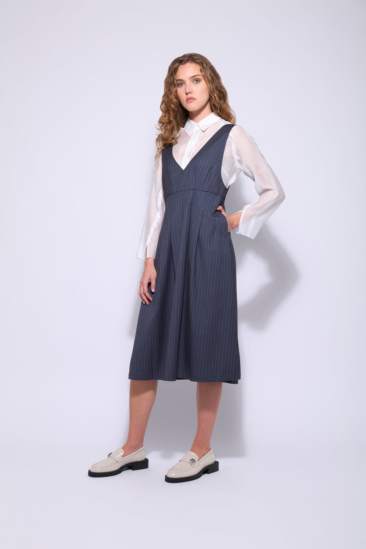 Neris | The Hepburn Pinafore