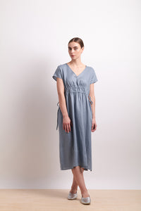 Neris | Drawn in Dress