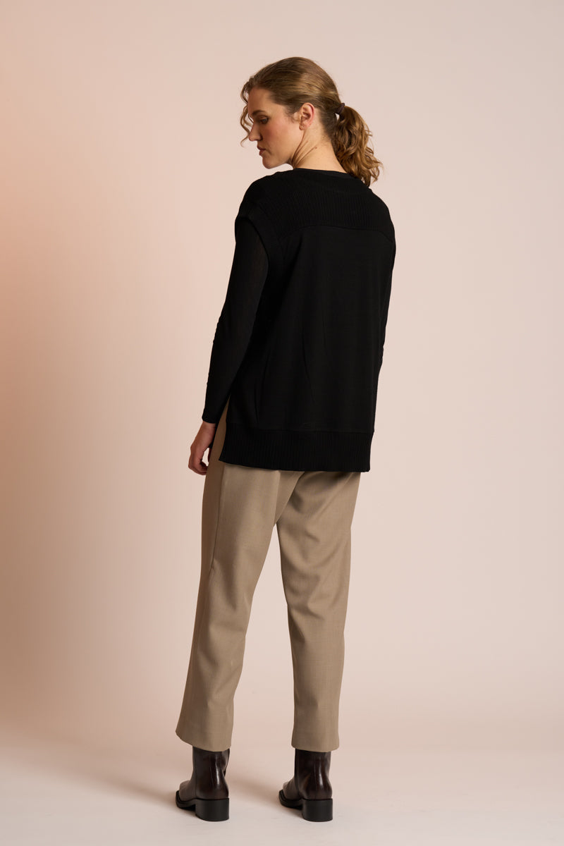 Neris | Mesh Encore Top