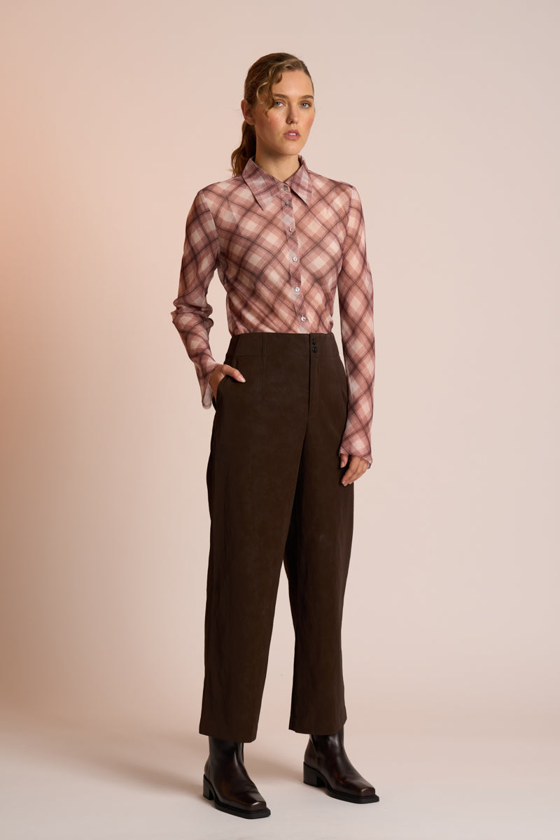 Neris | Edgy Shirt