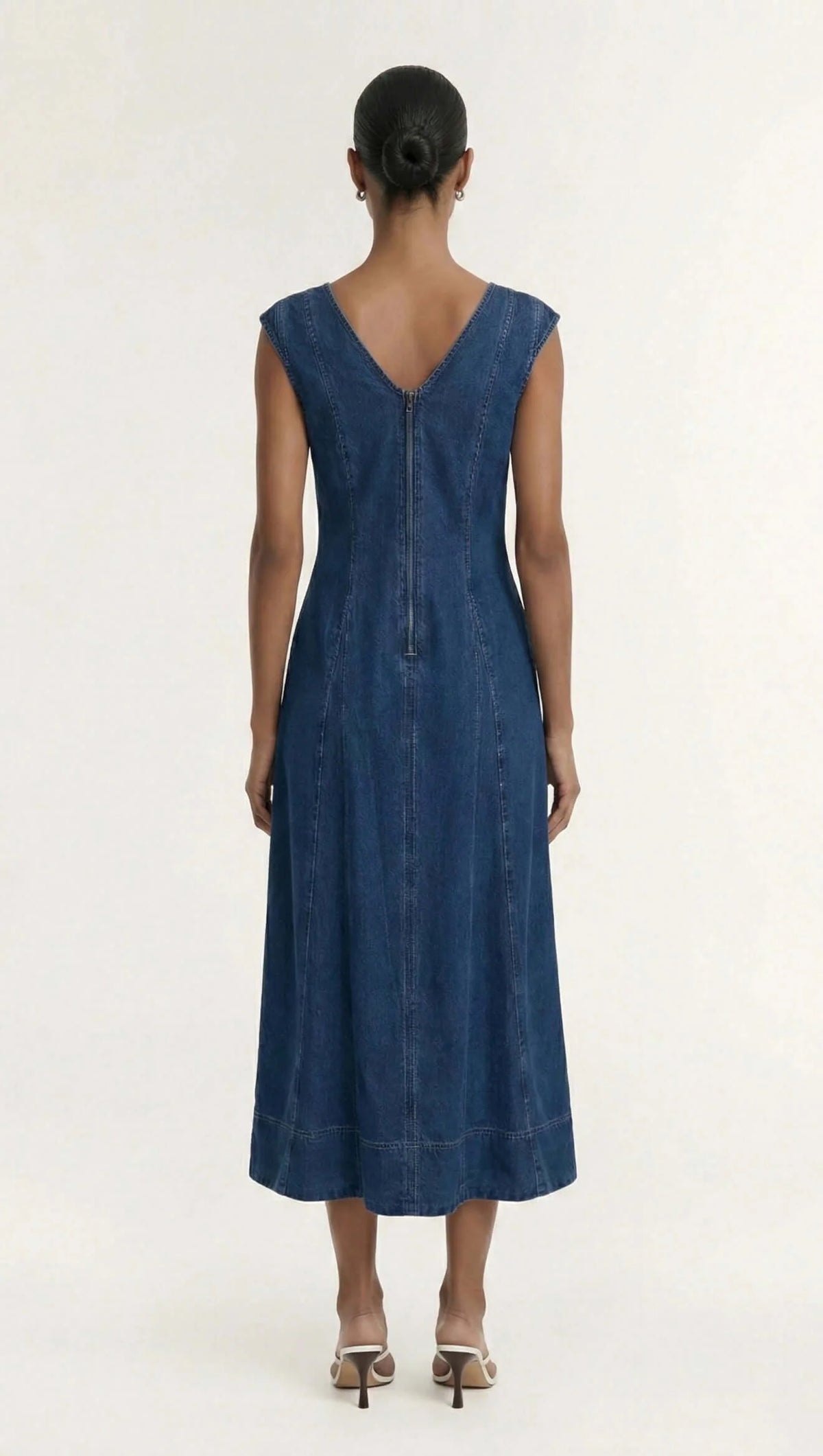 Staple the Label | Roma Chambray Midi Dress