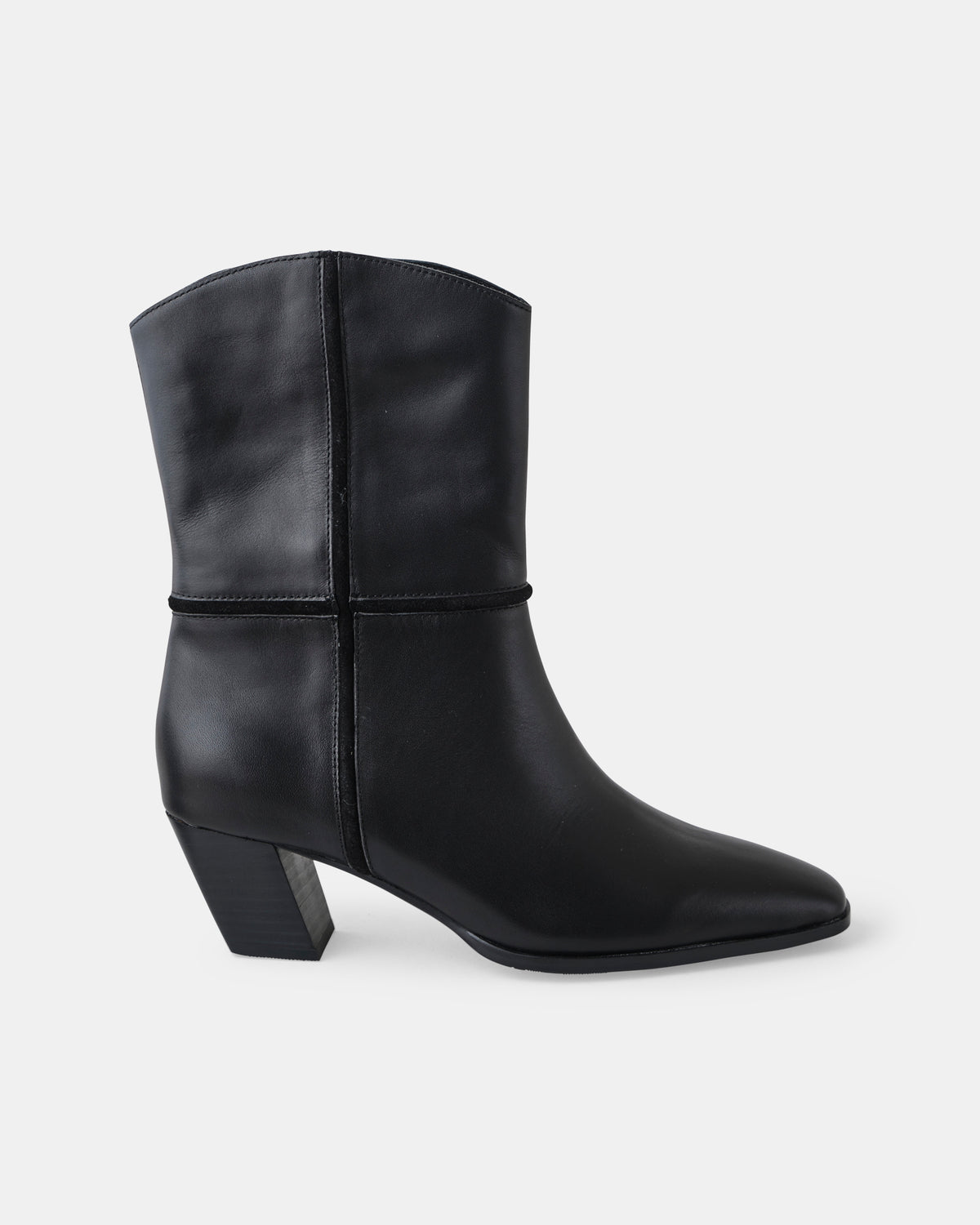 Walnut Ulla Leather Boot | Black