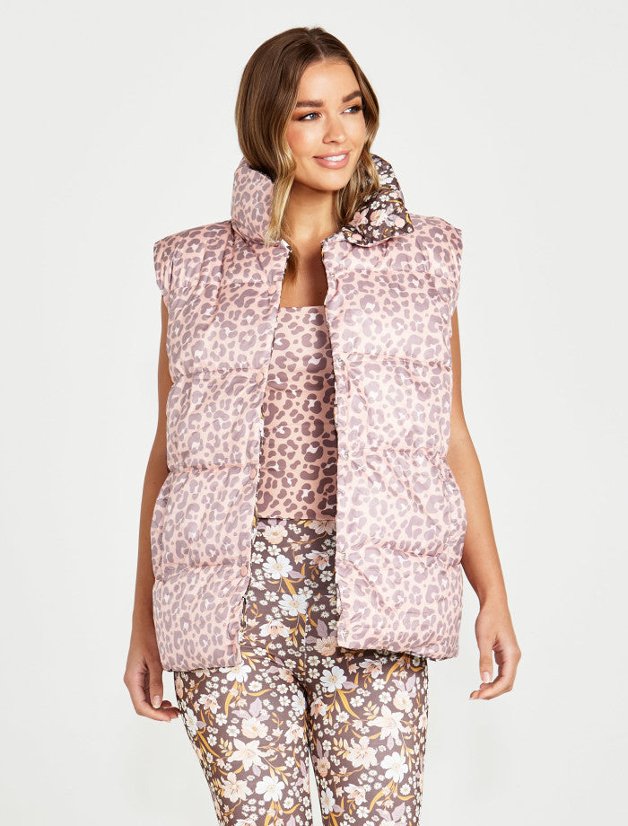 Sass Alessia Reversible Puffer Vest | Chocolate Floral/Pink Cheetah