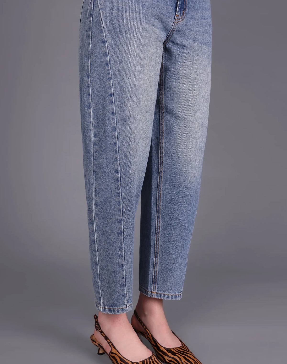 Storm | Barrel Leg Jean