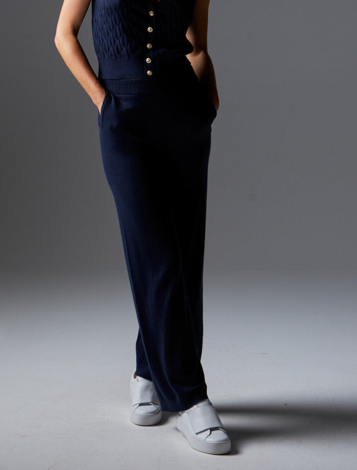 Fate + Becker Bluebell Knit Pant | Navy