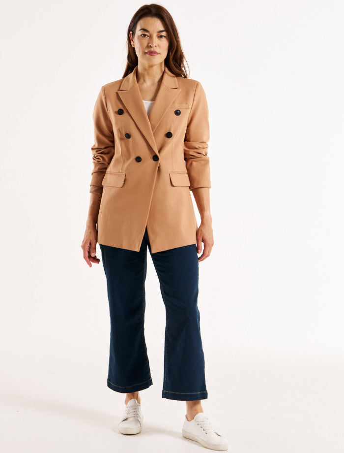 Betty Basics Kaisley Blazer | Tan